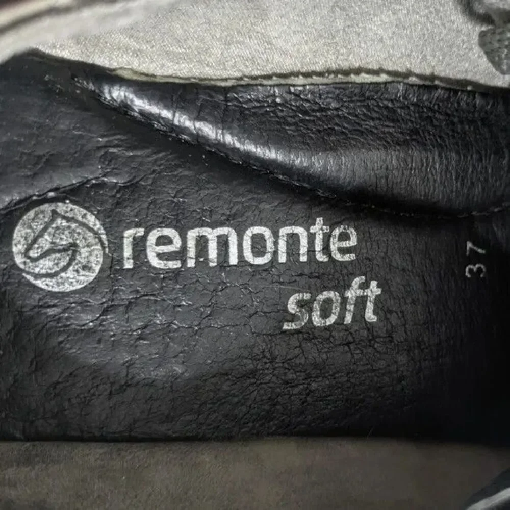 Remonte Soft Rhinestone Metallic Soraya Sneakers - Size EU 37 / US 6 - 6.5 Women